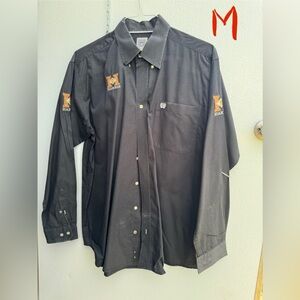 Men’s cinch button up size Medium